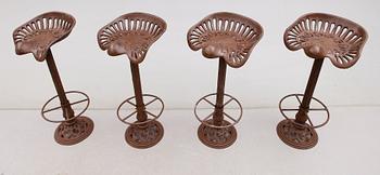 BARPALLAR, 4 st, gjutjärn, 1900-tal.