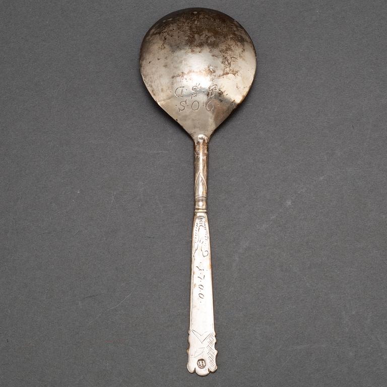 Sked, silver, Herman Brouer (v Trondheim 1686-1703).