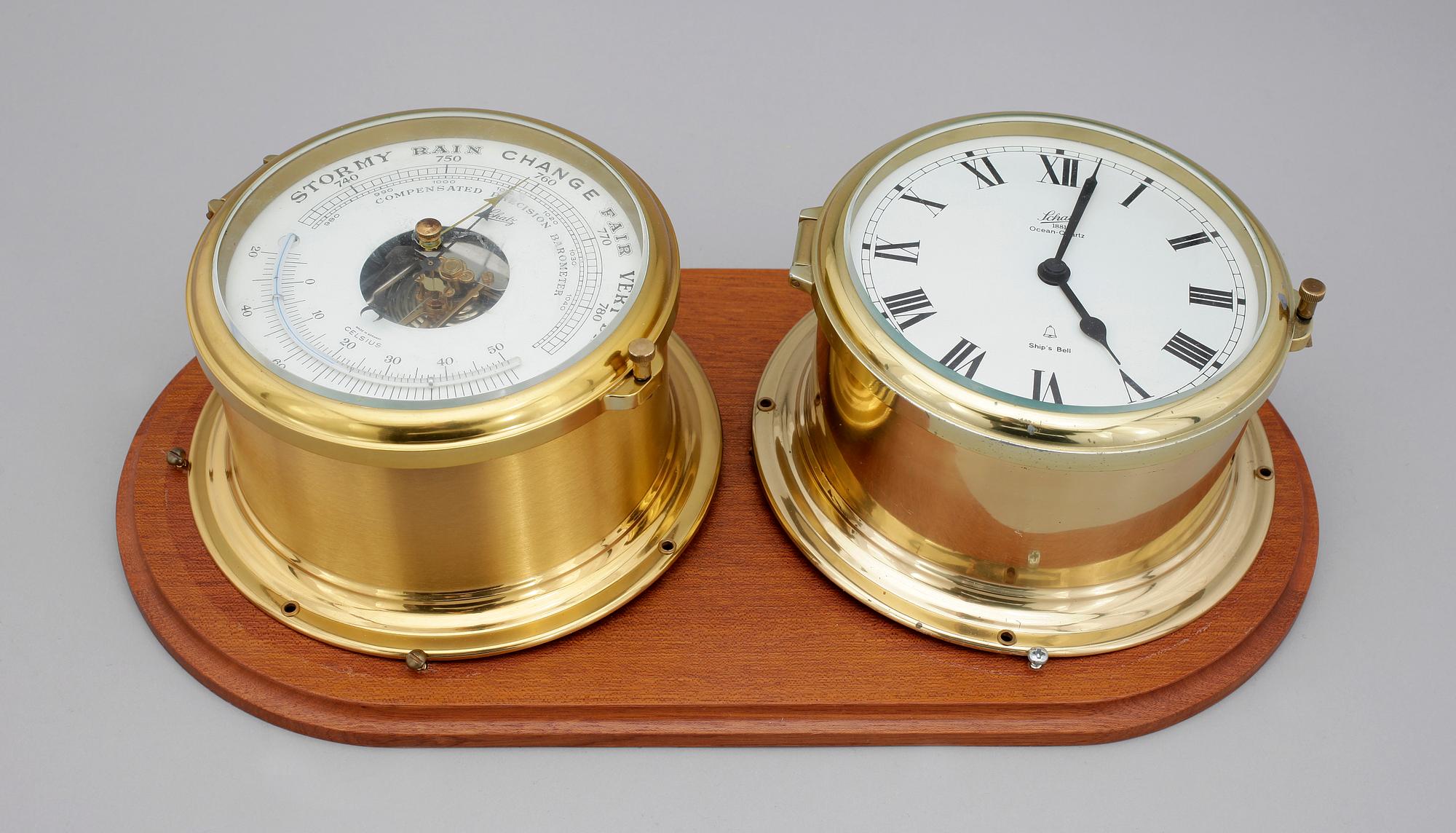 SKEPPSUR samt BAROMETER, mässing, Schatz, 1900-talets andra hälft.