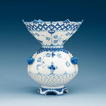 892. A Royal Copenhagen 'Mussel-painted' vase, Denmark, 20th Century.