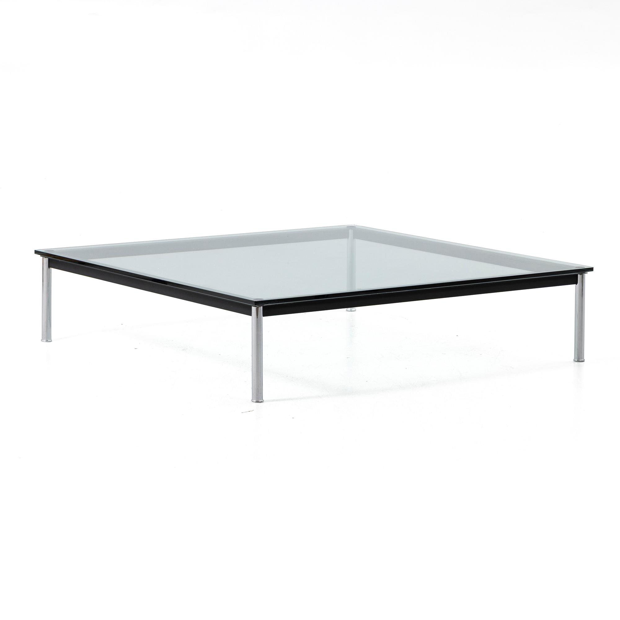 Le Corbusier (Charles-Édouard Jeanneret), Coffee table, "LC10-P", Cassina, modern production.