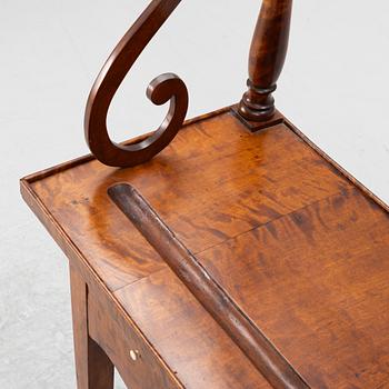 A pipe stand, possibly England, late 19th century.