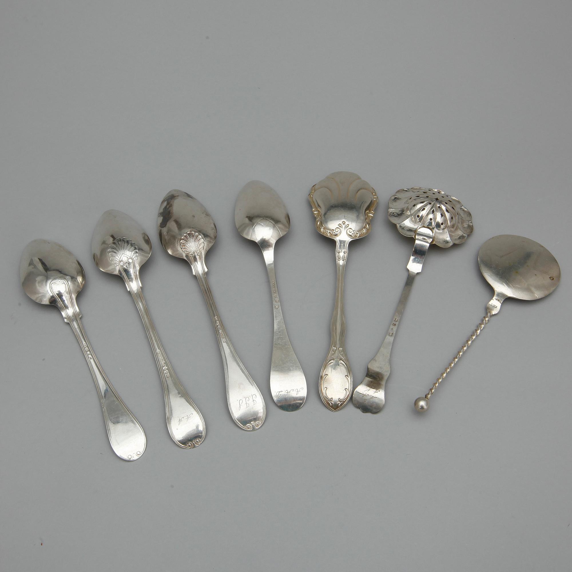 PARTI SILVER, 7 delar, bl.a. Anders Wessman, Kristandstad 1857. Total vikt ca 324 gram.