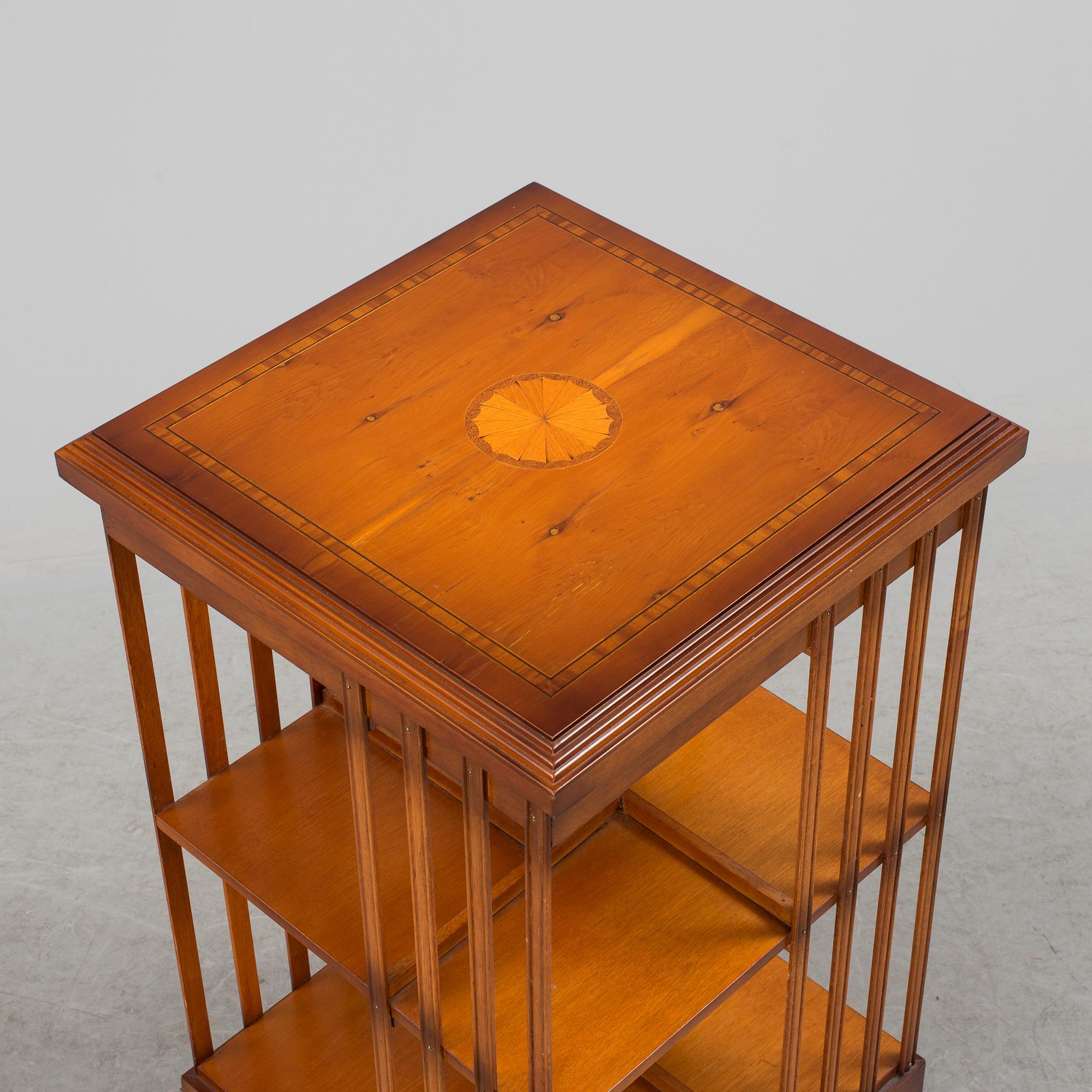 A late 1900s turning bookshelf.