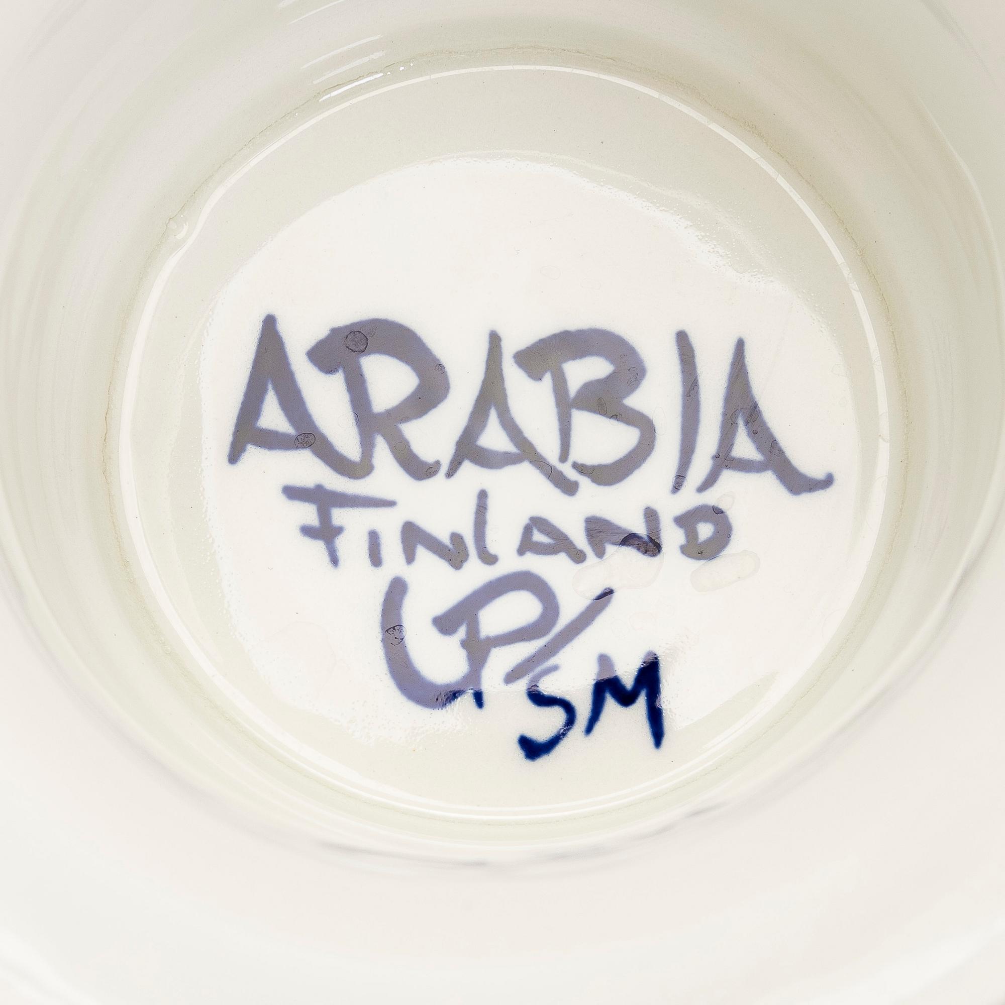 Ulla Procopé, a "Valencia" footed porcelain bowl, Arabia, Finland.