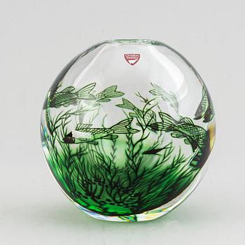 Edward Hald, a 'Fiskgraal' glass vase, Orrefors.