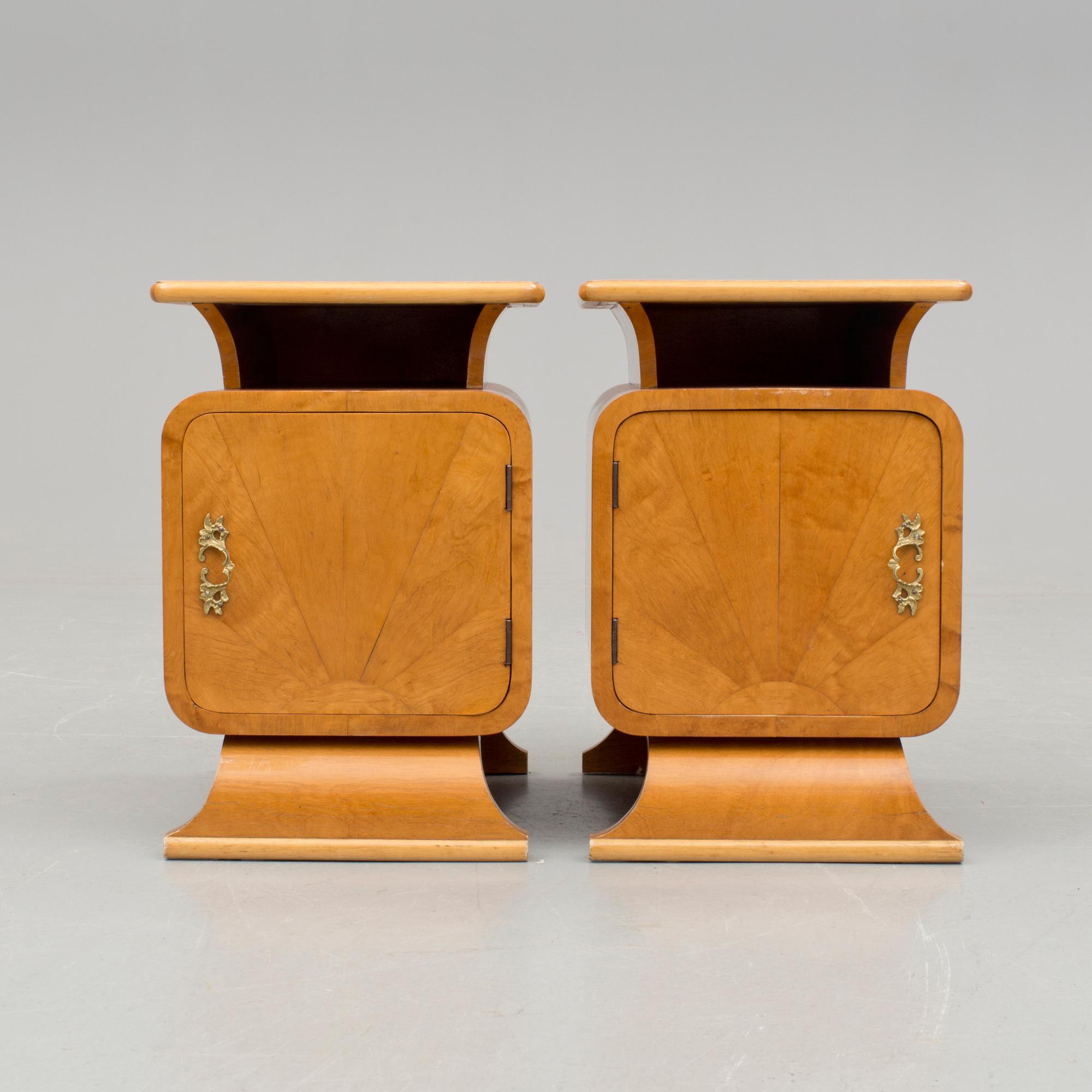 SÄNGBORD, ett par, Art déco, 1940-tal.
