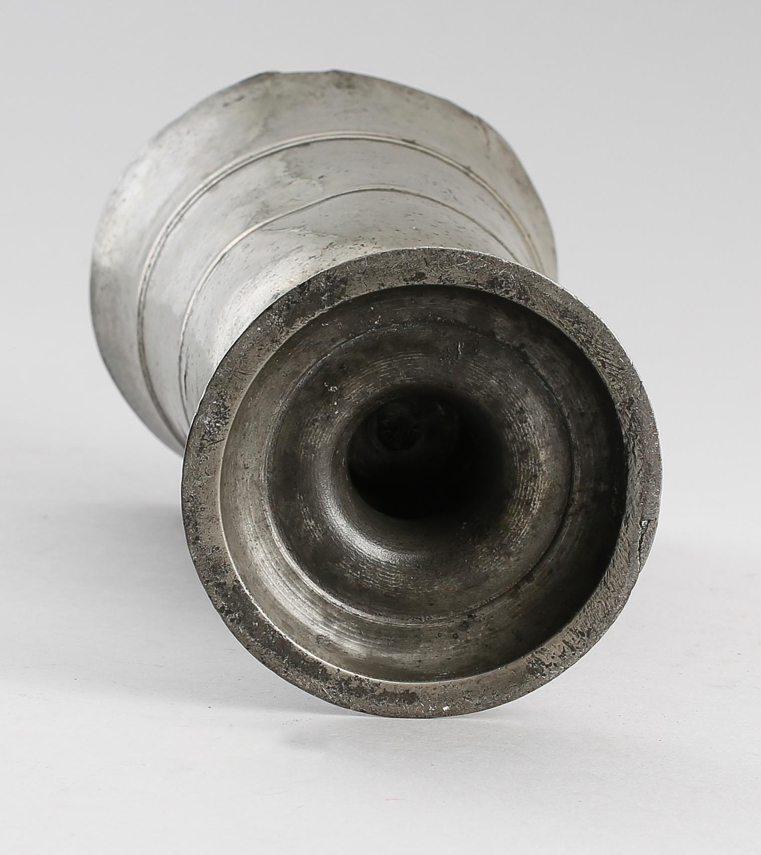 KYRKKALK, tenn, 1600-/1700-tal.