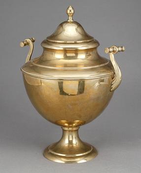 VATTENBEHÅLLARE, mässing, empirestil, 1900-talets första hälft.