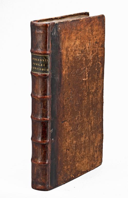 BOK, "Apollonii Pergaei Conicorum Libri octo, et Sereni Antissesis..." red av Edmund Halley, Oxford 1710.