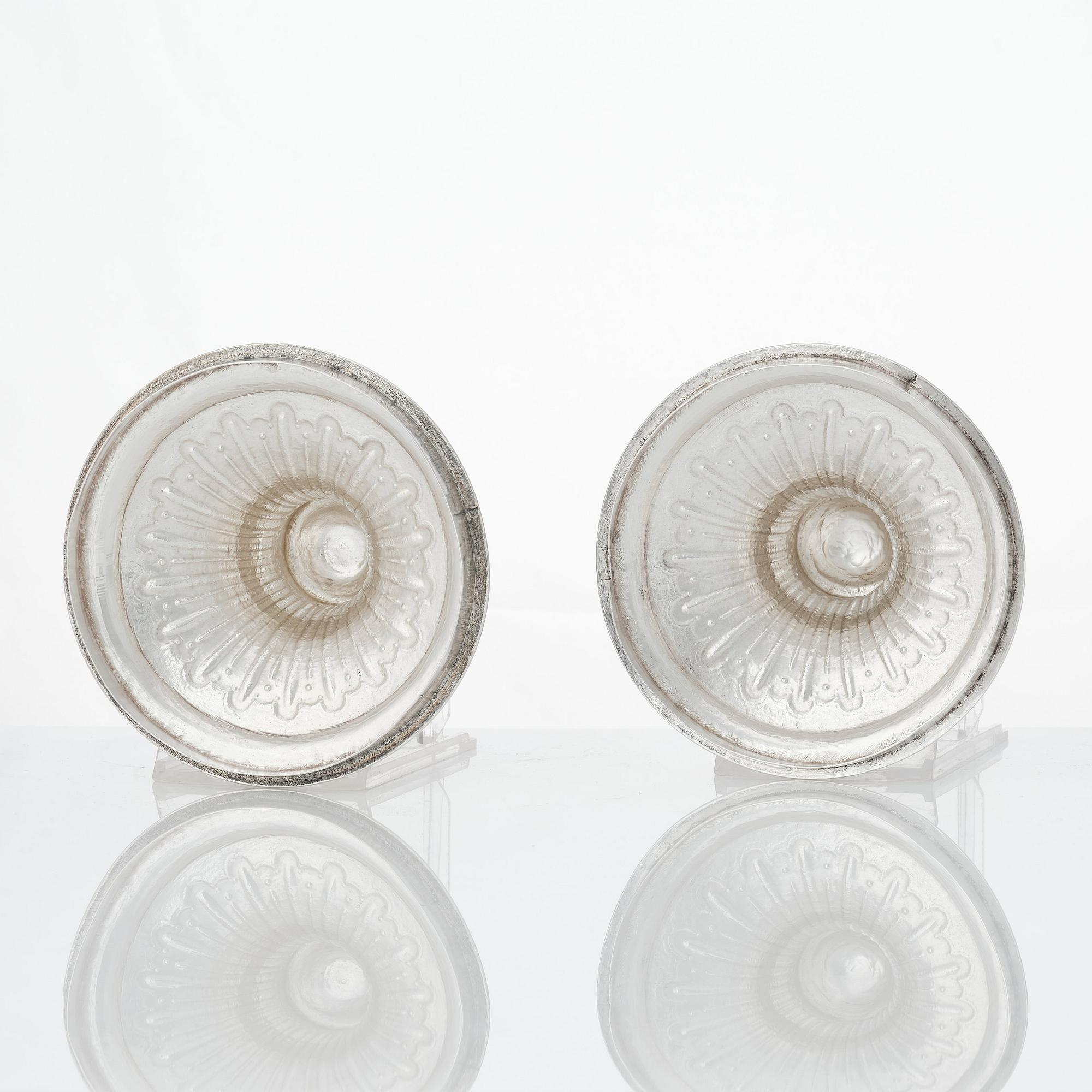 A pair of Swedish Gustavian silver sugar-bowls, mark of Johan Malmstedt, Gothenburg 1786.