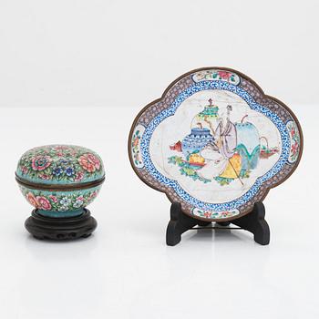 A tray and a lidded box, enamel on copper, Qing dynasty, late 18th century and 19th century.