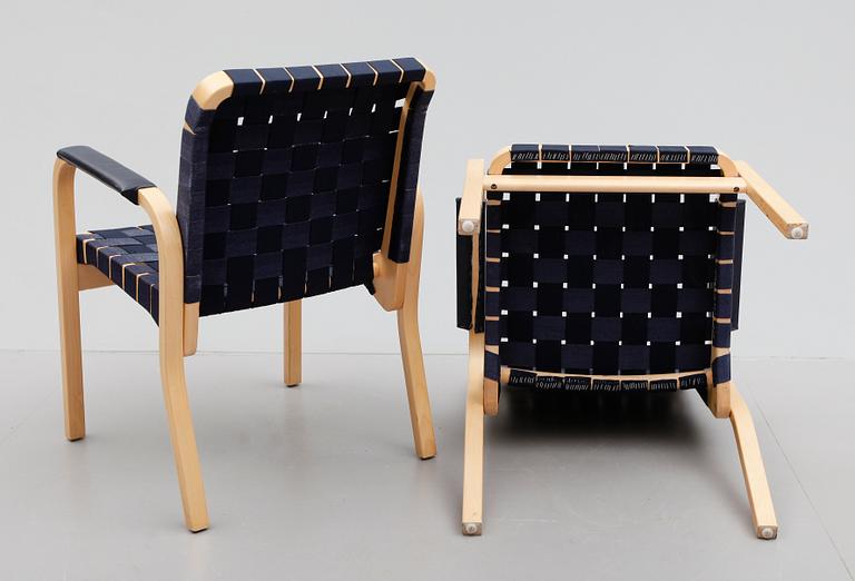 KARMSTOLAR, 1 par, "Nr 45" Alvar Aalto, Artek, 1900-talets sista kvartal.