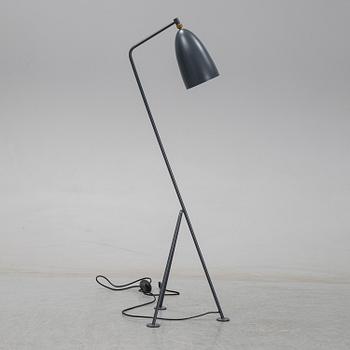 Greta Magnusson Grossman, golvlampa, "Grasshopper", GUBI, 2000-tal.