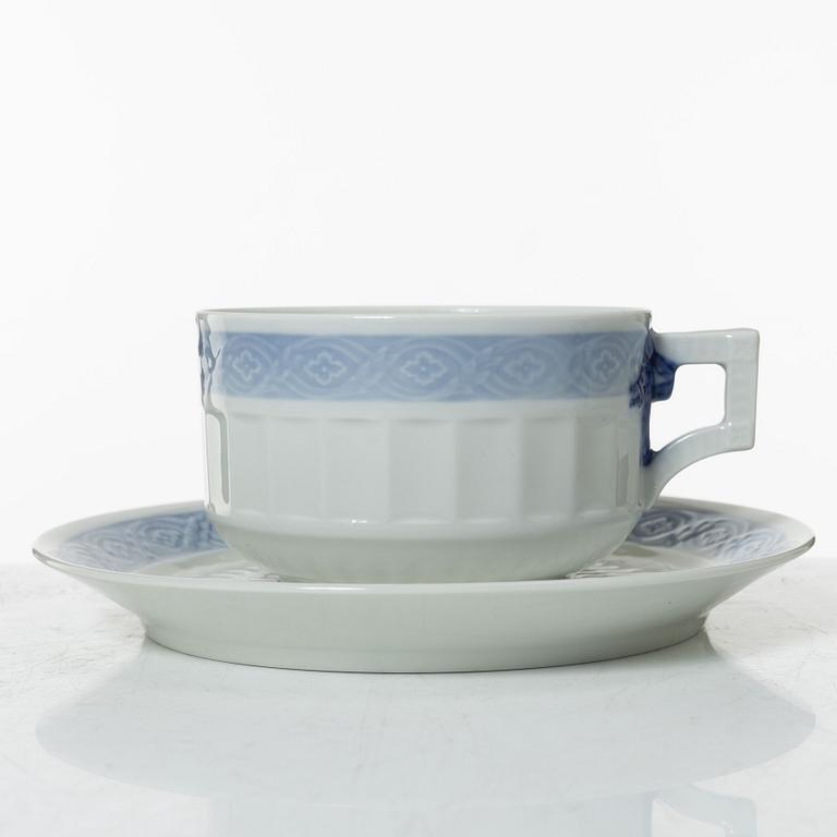 Arnold Krogh, service, 38 pieces, porcelain, "Blue Fan", Royal Copenhagen, Denmark.