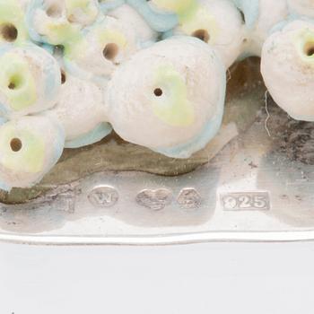 Berit Johansson and Lasse Frisk, necklace silver and ceramic.