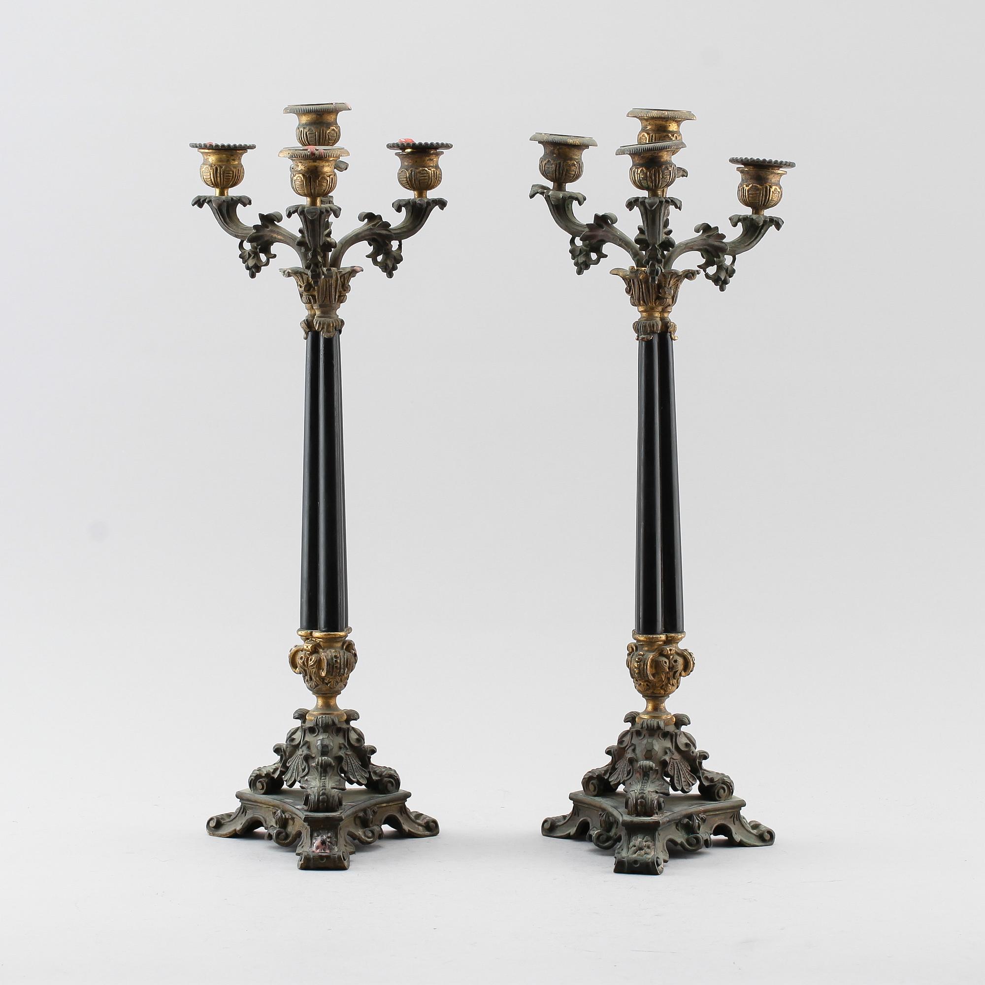 KANDELABRAR, 1 par, patinerad brons, senempire, 1800-talets mitt.