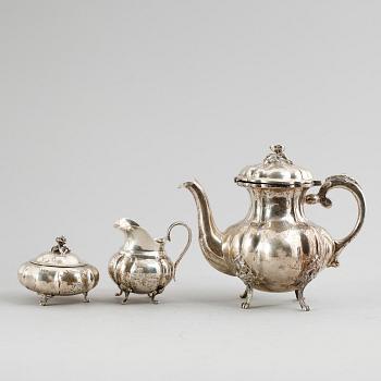 KAFFESERVIS, silver, svenska importstämplar, 1900-talets första hälft. Vikt ca 786 gram.