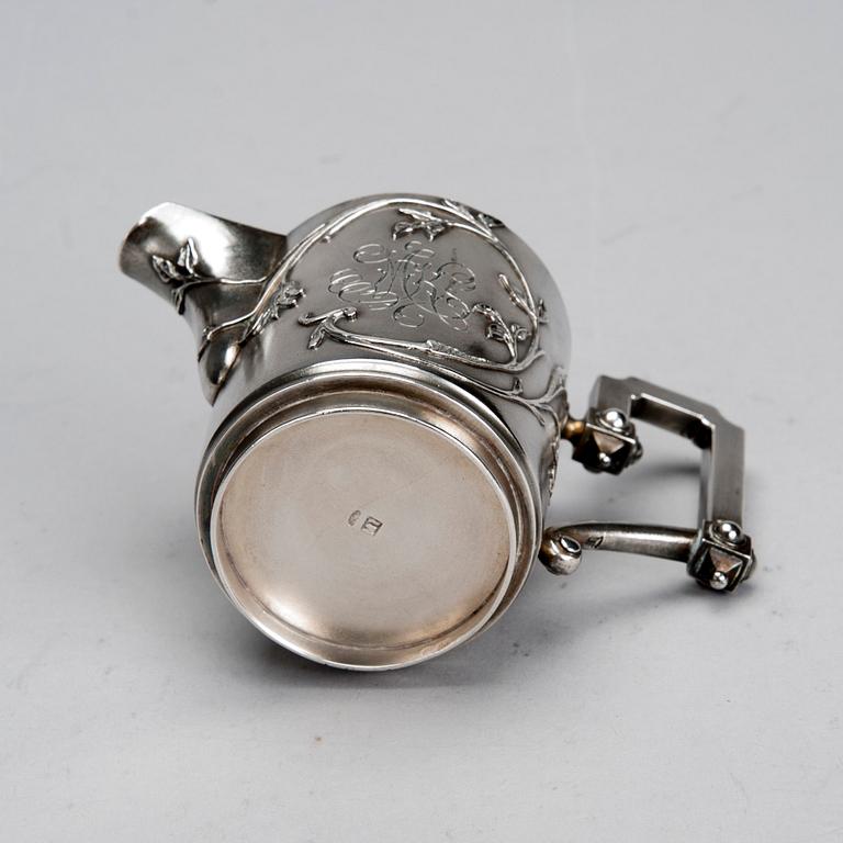 GRÄDDSNÄCKA, silver, Ryssland, sekelskiftet 1800/1900. Vikt 171,1 g.