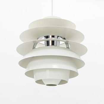 A 'PH Snowball' pendant lampa by Poul Henningsen for Louis Poulsen, designed 1958.