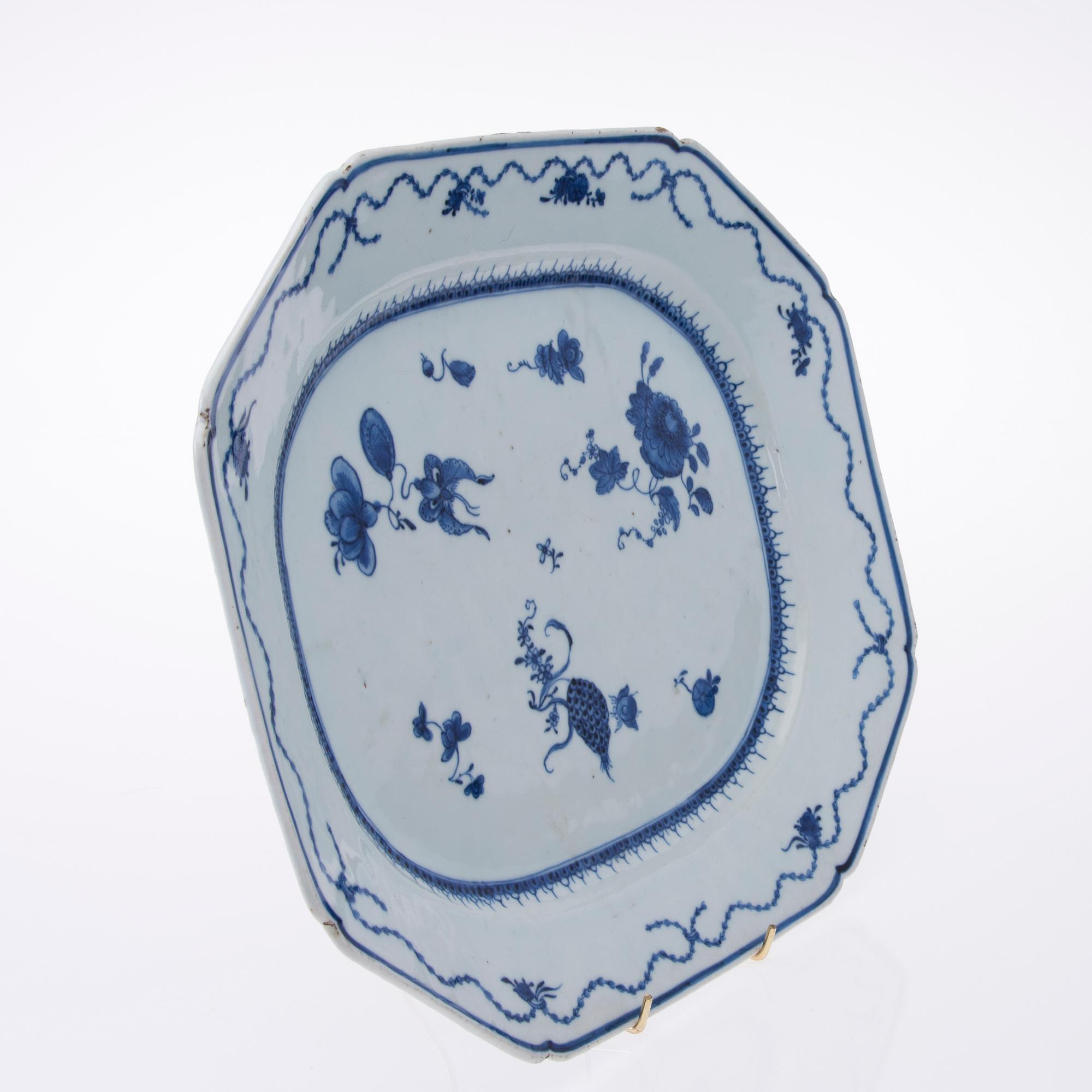 STEKFAT, porslin Yongzheng/Qianlong, 1700-tal.