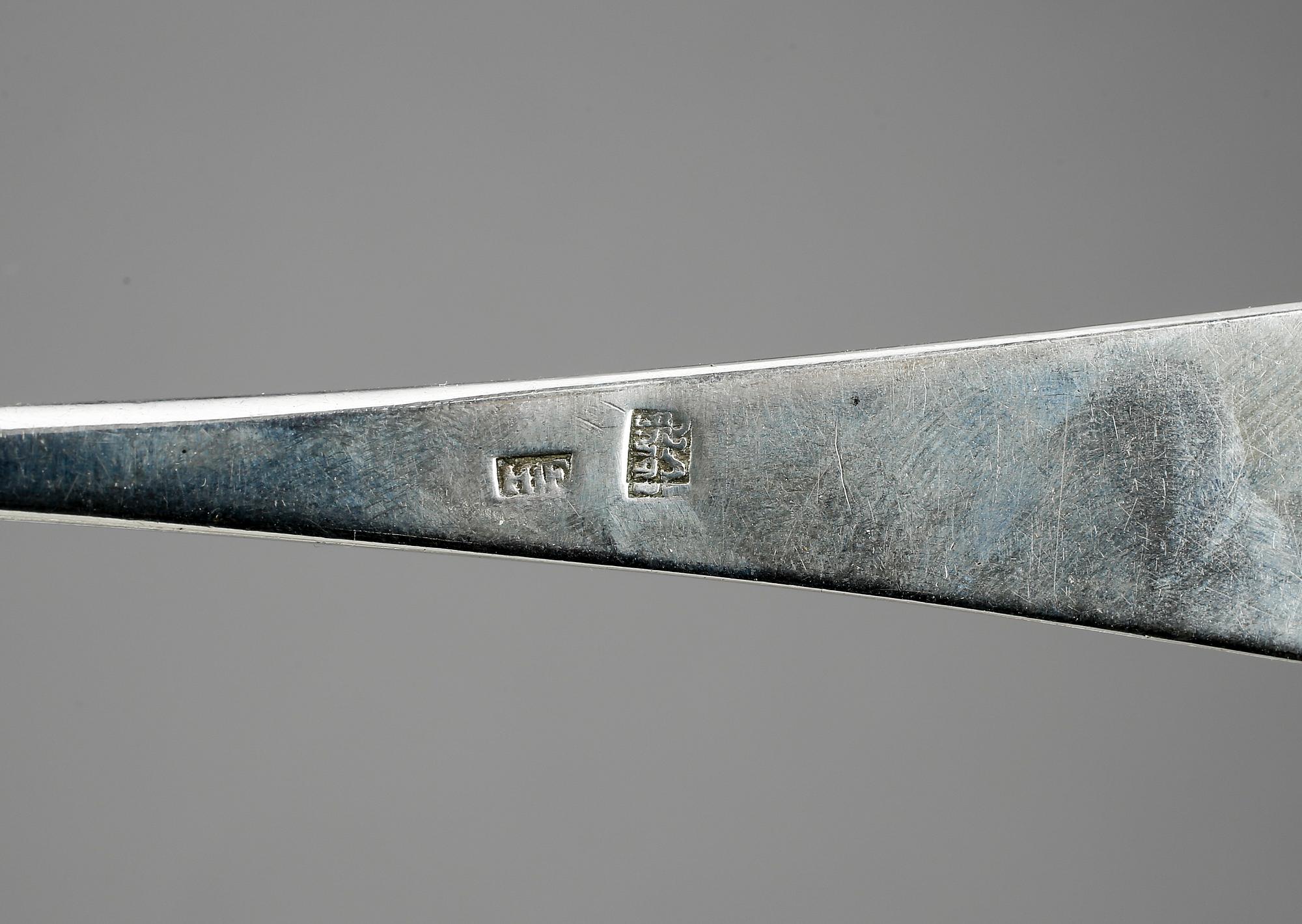 BESTICKDELAR, 22, olika mästare och ålder samt modell, bland annat Carl Tengstedt, Göteborg 1833. Vikt ca 918 gram.