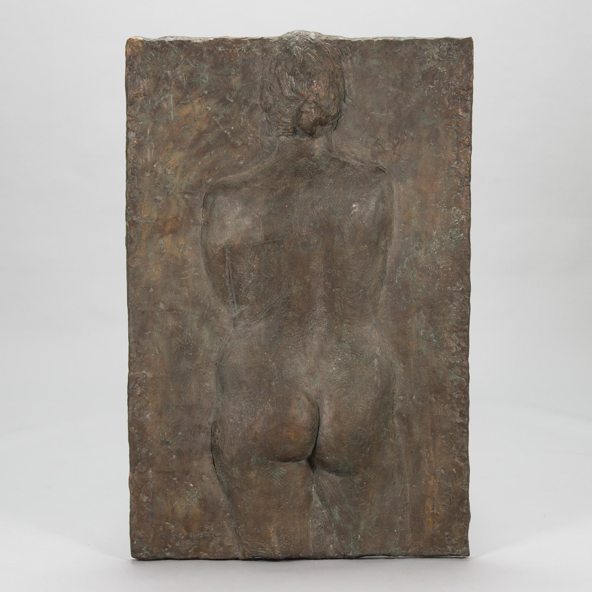 Tapio Kari Kustaa Ovaska, Female figure.