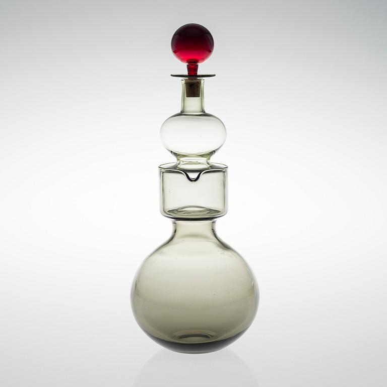 KAJ FRANCK, A DECANTER. The Bells of Kremlin. Signed K. Franck, Nuutajärvi Notsjö -55.