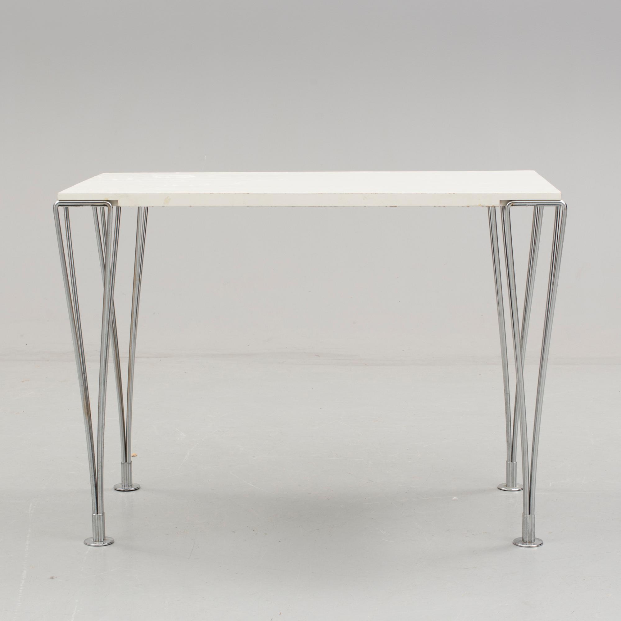 BORD, Bruno Mathsson och Piet Hein för Fritz Hansen, Danmark.