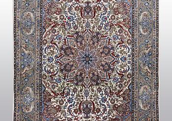 Matto, Old Esfahan, part silk, ca 312 x 203 cm.