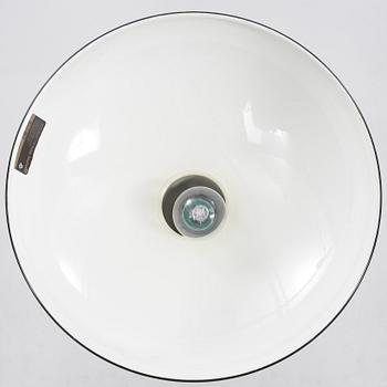 TAKLAMPOR, ett par, "Kaiser Idell 6631-P", Christian Dell, Fritz Hansen.