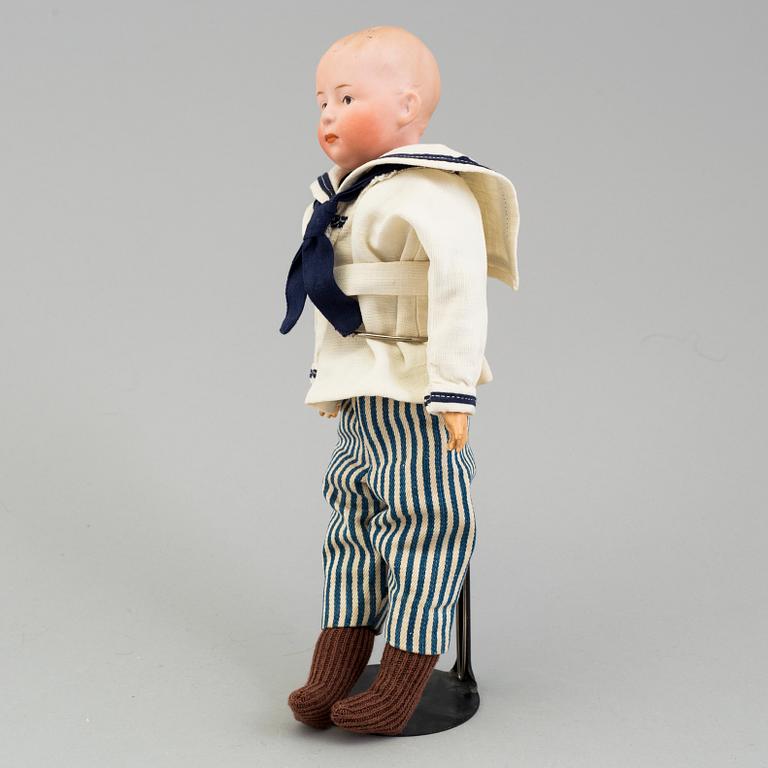 a German porcellain doll from the early 20th century.