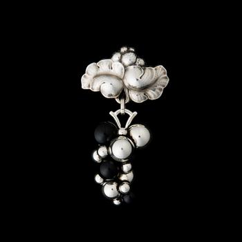 GEORG JENSEN, BROSCH, "Moonlight grapes", onyx, silver.