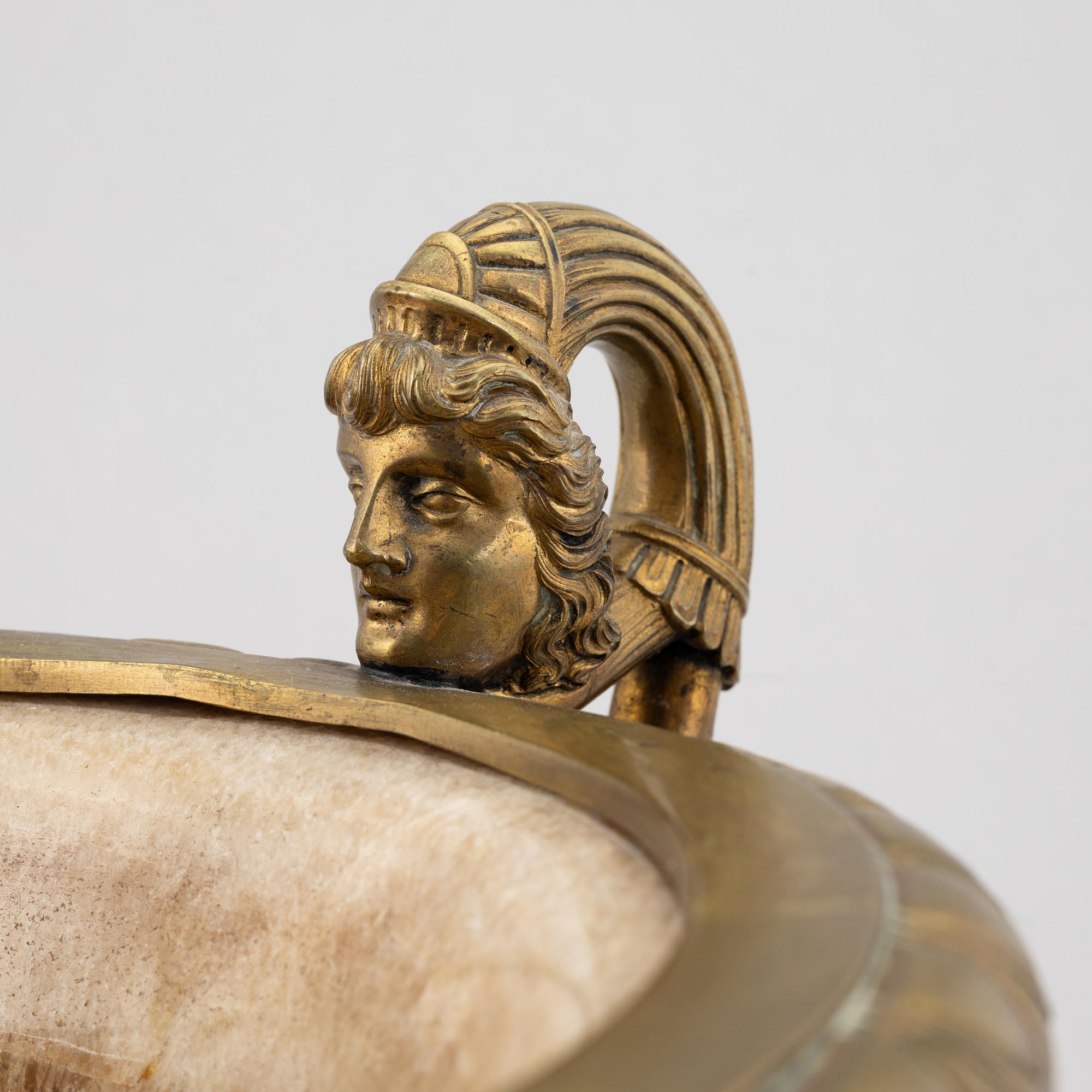A centerpiece bowl, around 1900.