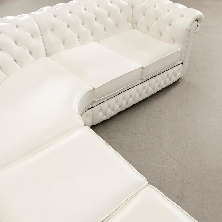 Hörnsoffa, England modern tillverkning.