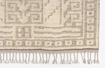 Märta Måås-Fjetterström, a 'Vita spetsporten' carpet, knotted pile in relief, c. 225 x 136 cm. signed AB MMF.