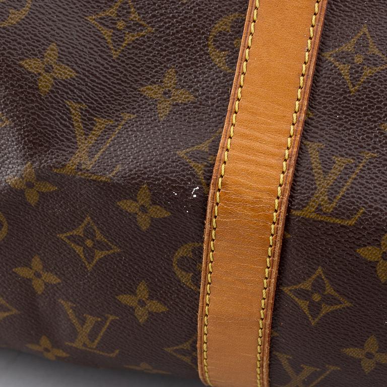 Louis Vuitton,.