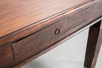 An indian library table from the second half of the 20th century.