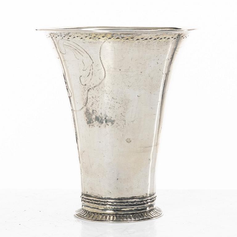 A Swedish silver beaker, mark of Samuel Zettersteen, Lidköping 1771.
