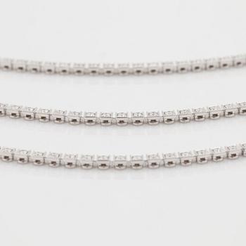 A brilliant cut diamond necklace, total carat weight circa 16.50 cts. Quality circa G-H/VS-SI.