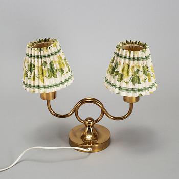 JOSEF FRANK, bordslampa, mässing, modell 2483, för Firma Svenskt Tenn.