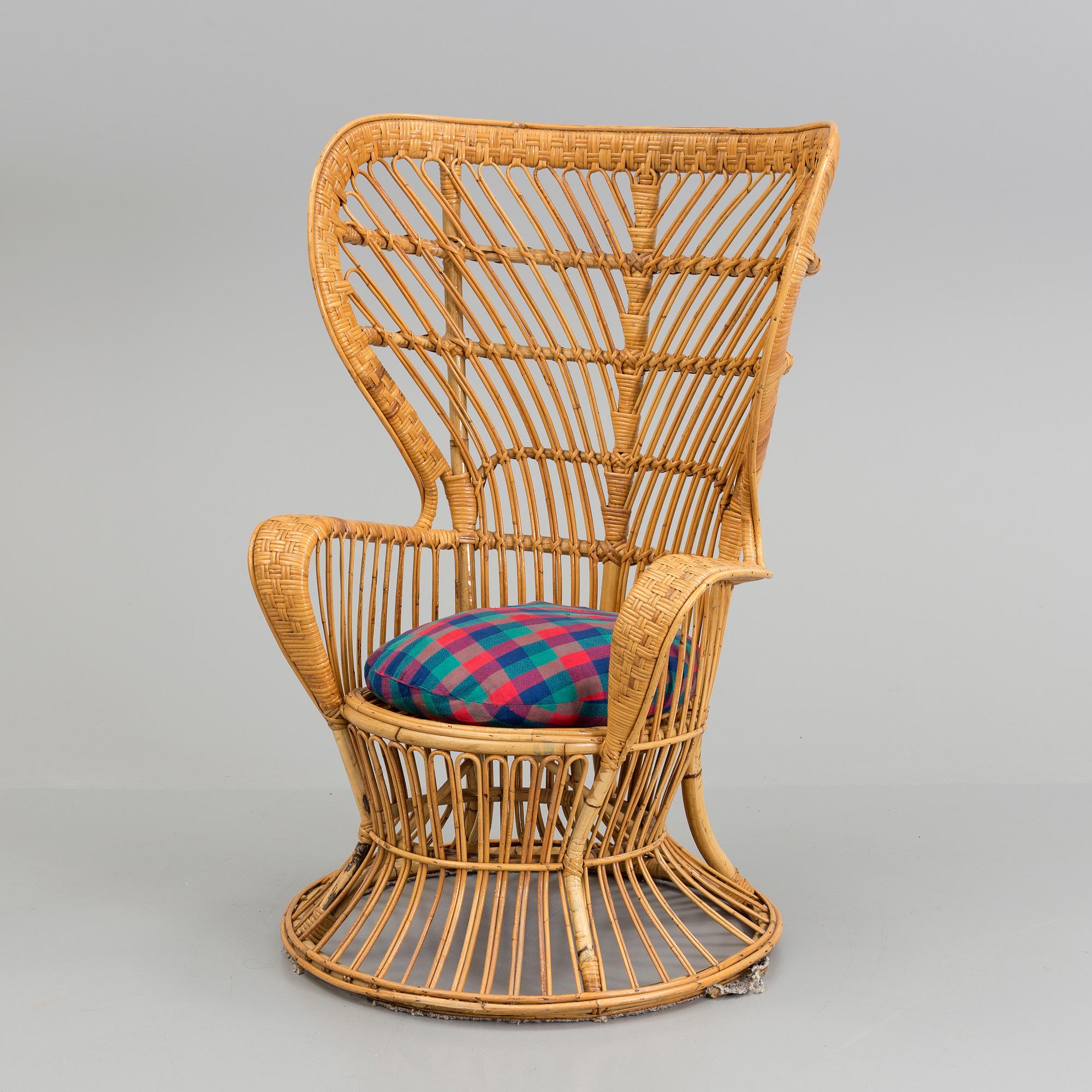 KORGFÅTÖLJ, 1900-tal.