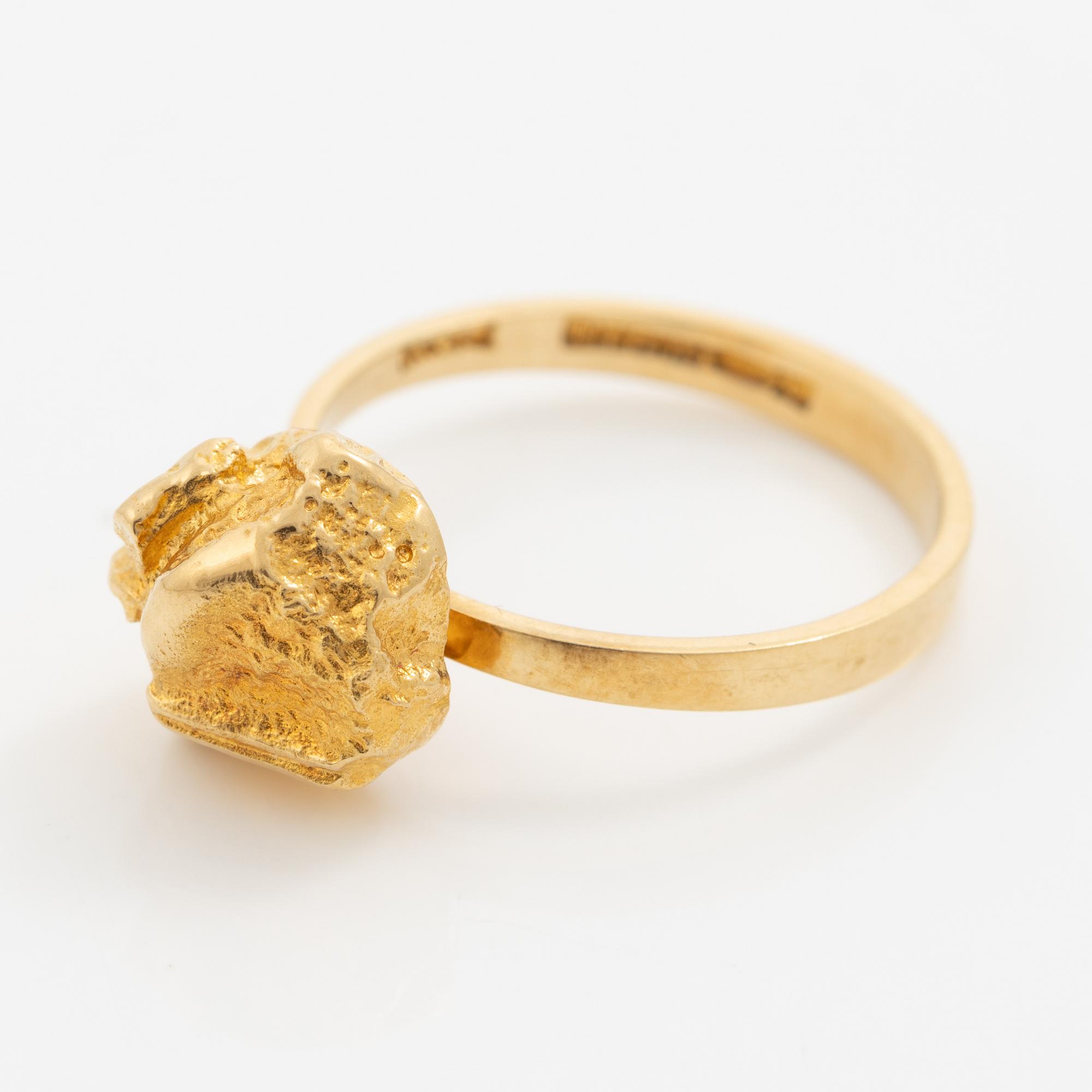 Björn Weckström, ring, 18K gold with, for Lapponia. Finland.