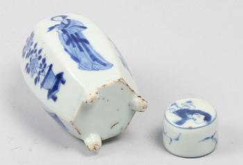 TEDOSA, porslin, Kangxi, Kina 1662-1722.