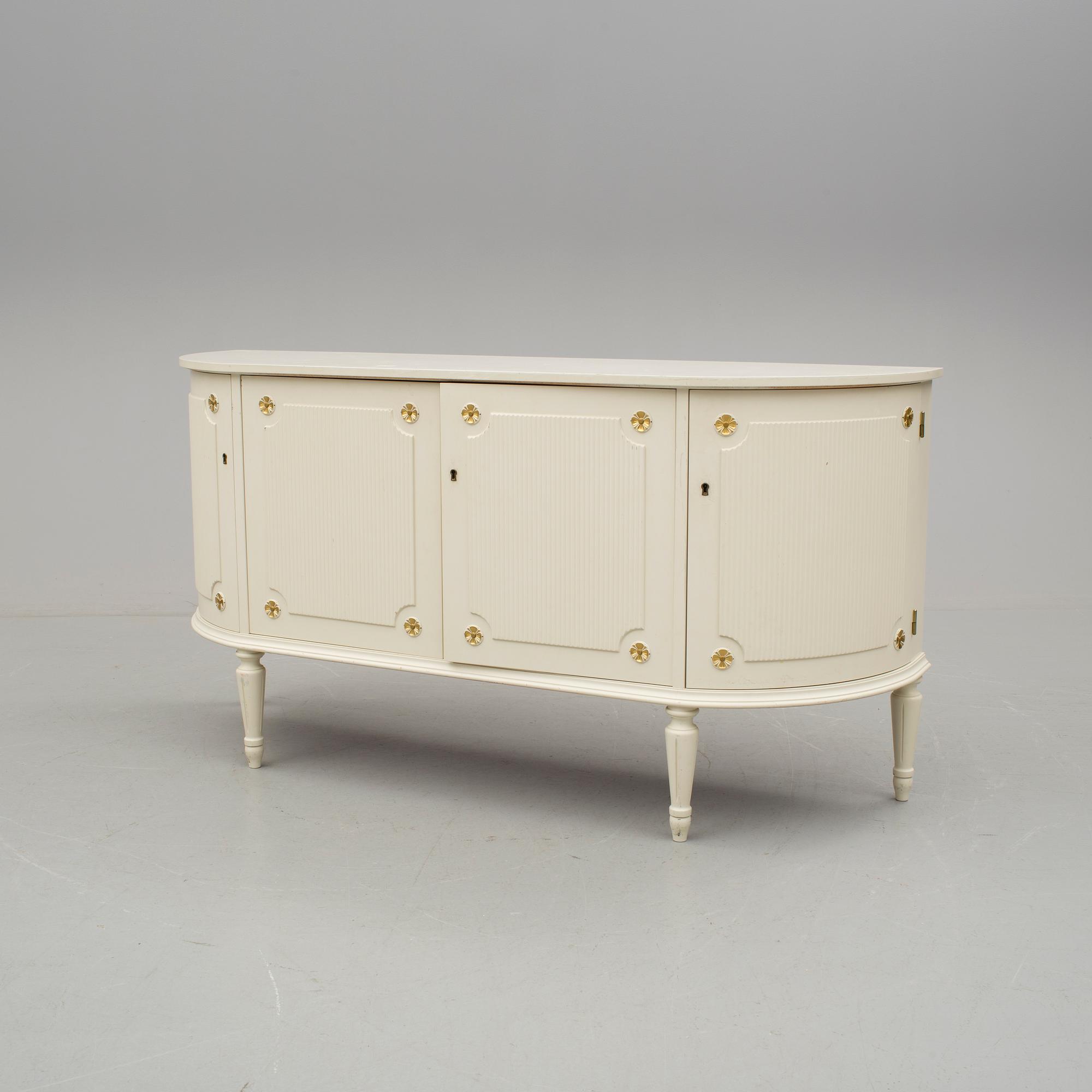 SIDEBOARD, gustaviansk stil, 1900-talets andra hälft.