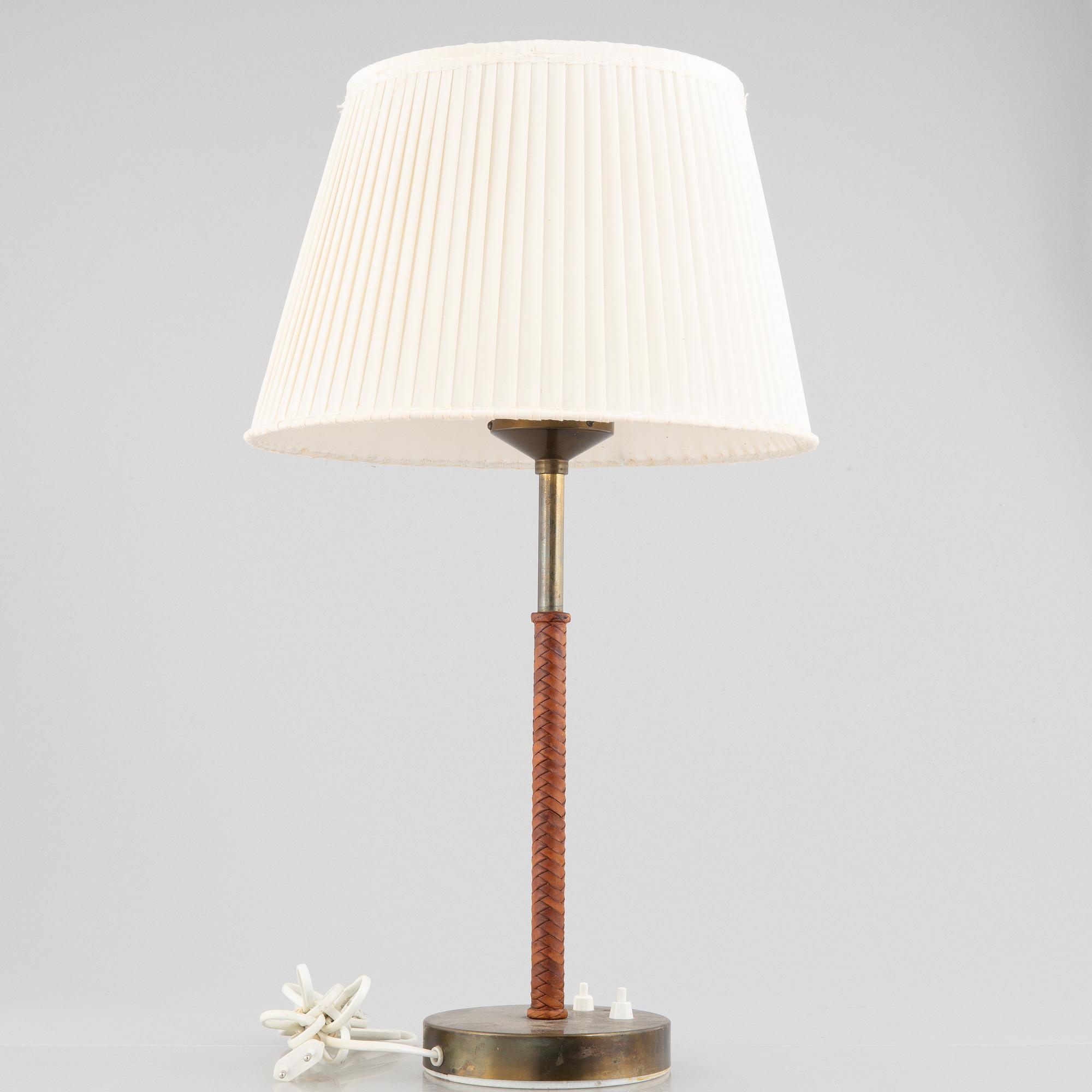 Bertil Brisborg, & Åke Hultgren, a model "2043" table lamp,  Nordiska Kompaniet 1940s-50s.