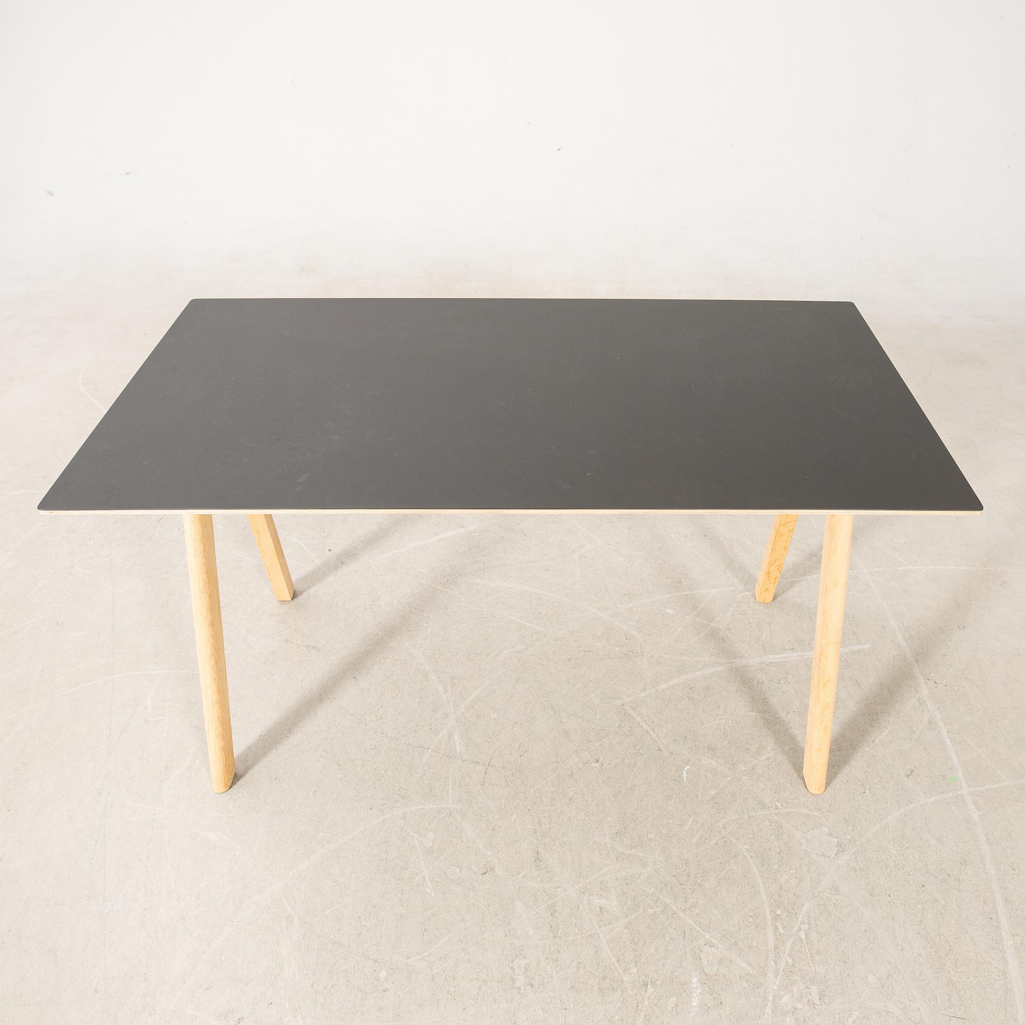 Ronan & Erwan Bouroullec, skrivbord, modell CPH90, Hay, Danmark.