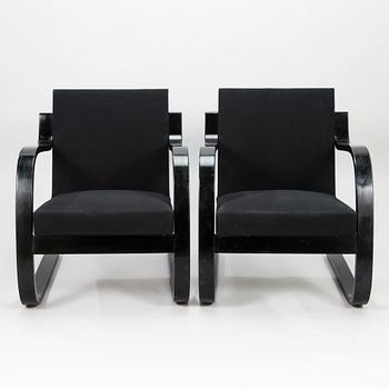 ALVAR AALTO, fåtöljer, ett par, modell 34/402, O.Y. Huonekalu- ja Rakennustyötehdas A.B. 1900-talets mitt.