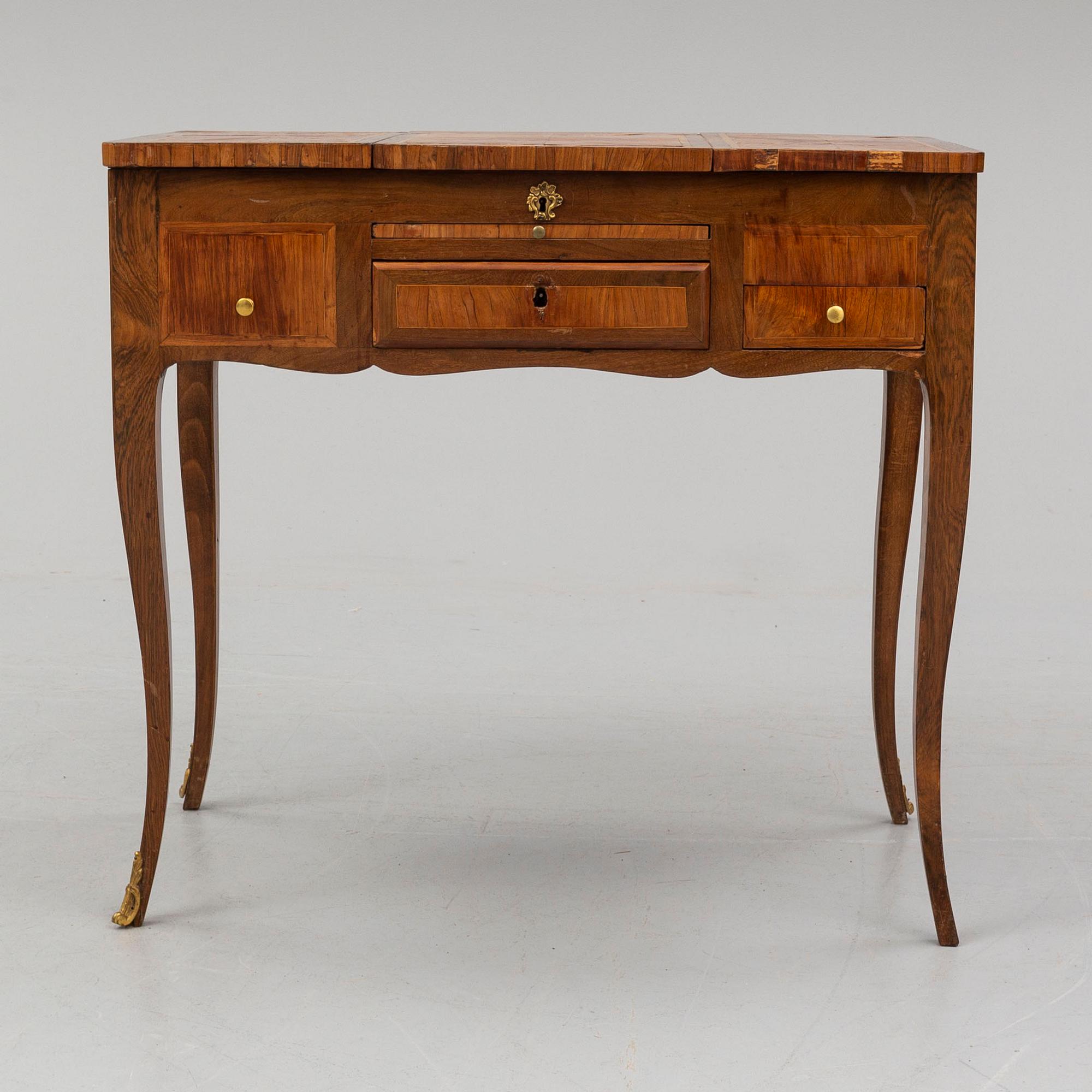 TOALETTBORD, 1700-tal.