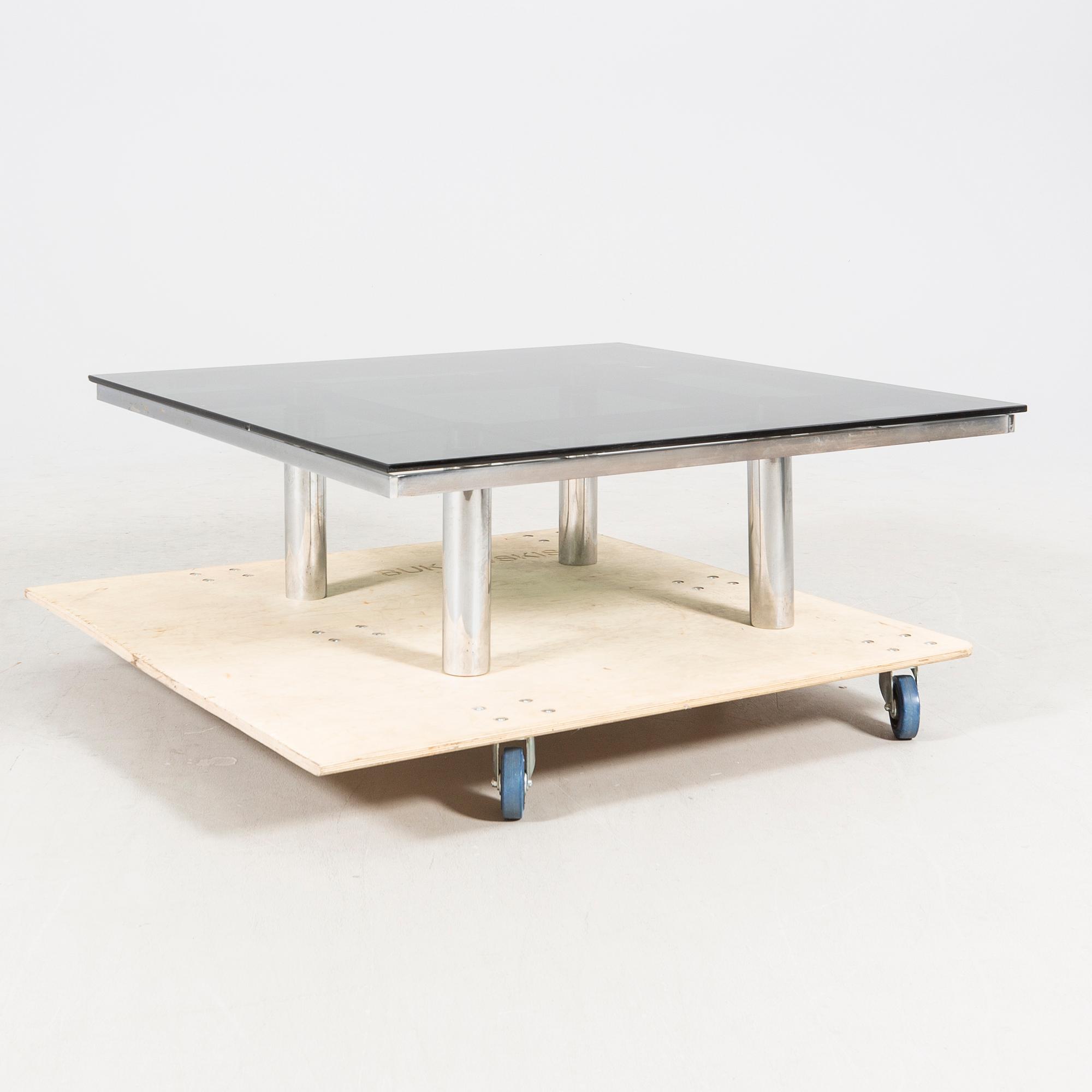 Tobia Scarpa, A late 1960s Knoll chrome and glass coffee table.